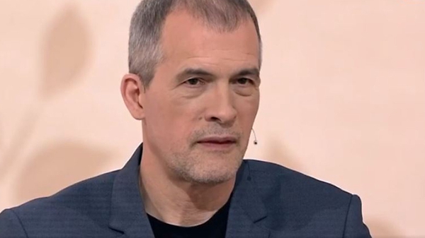 Актер Вячеслав Разбегаев рассказал о молодой жене